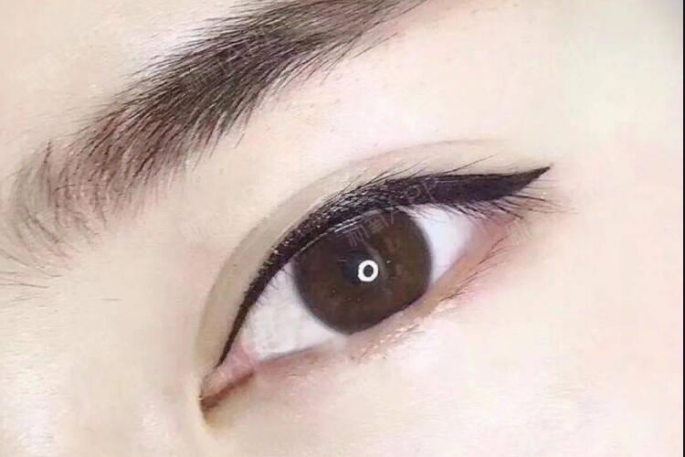 美瞳線技巧，南寧紋繡培訓班找到啦