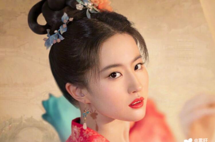 新中式國風(fēng)眼妝 ，廣西專業(yè)正規(guī)彩妝培訓(xùn)學(xué)校課程