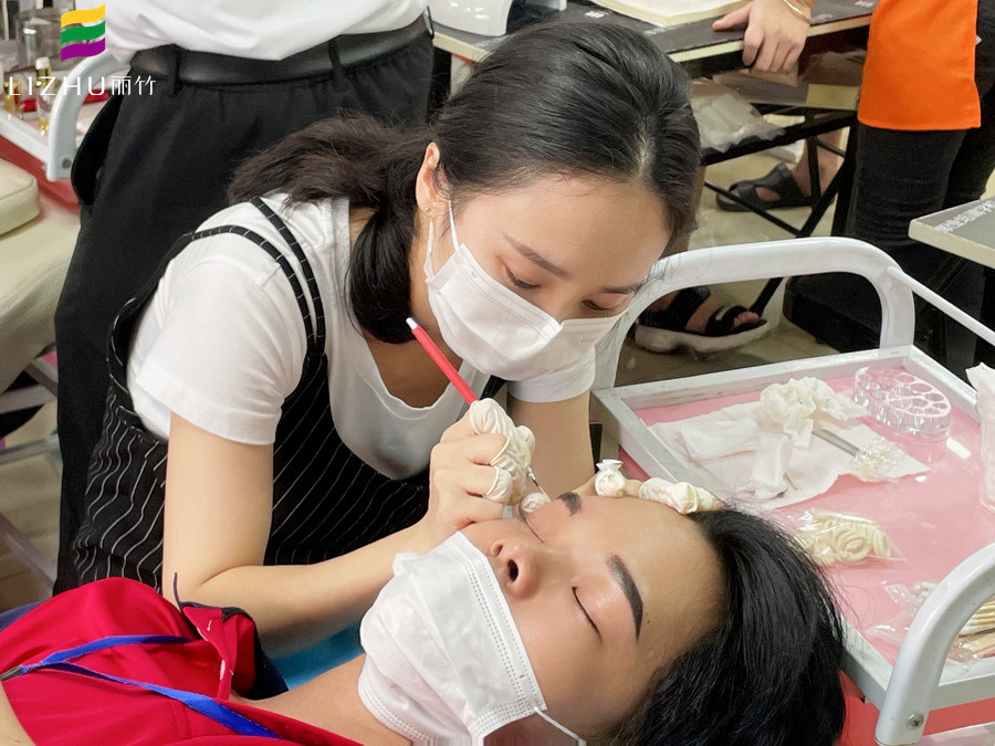 紋繡常見問題及解決辦法，廣西紋繡眉眼唇培訓(xùn)分享