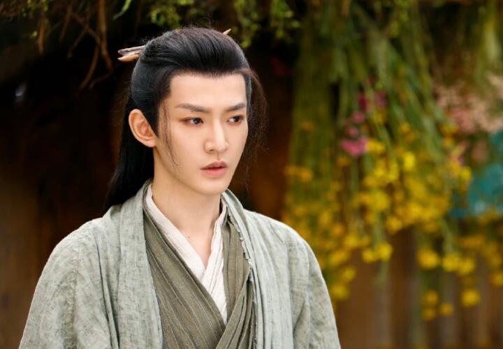 涂山璟眼妝教程，廣西彩妝眼妝培訓(xùn)